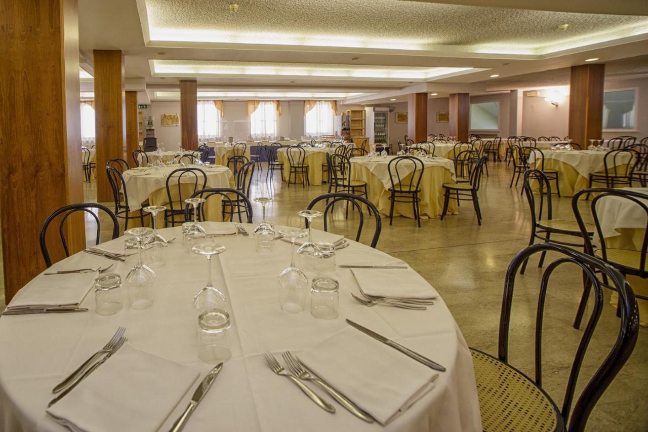 Hotel Roccaporena&Margherita Cascia Esterno foto