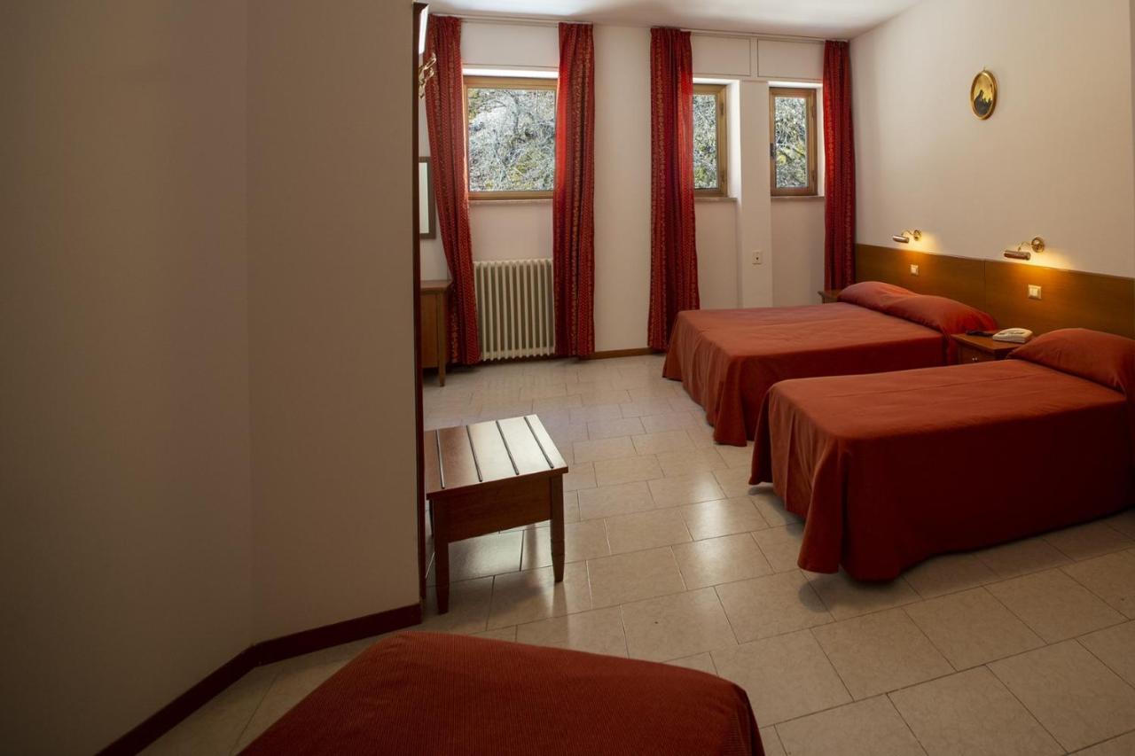 Hotel Roccaporena&Margherita Cascia Esterno foto