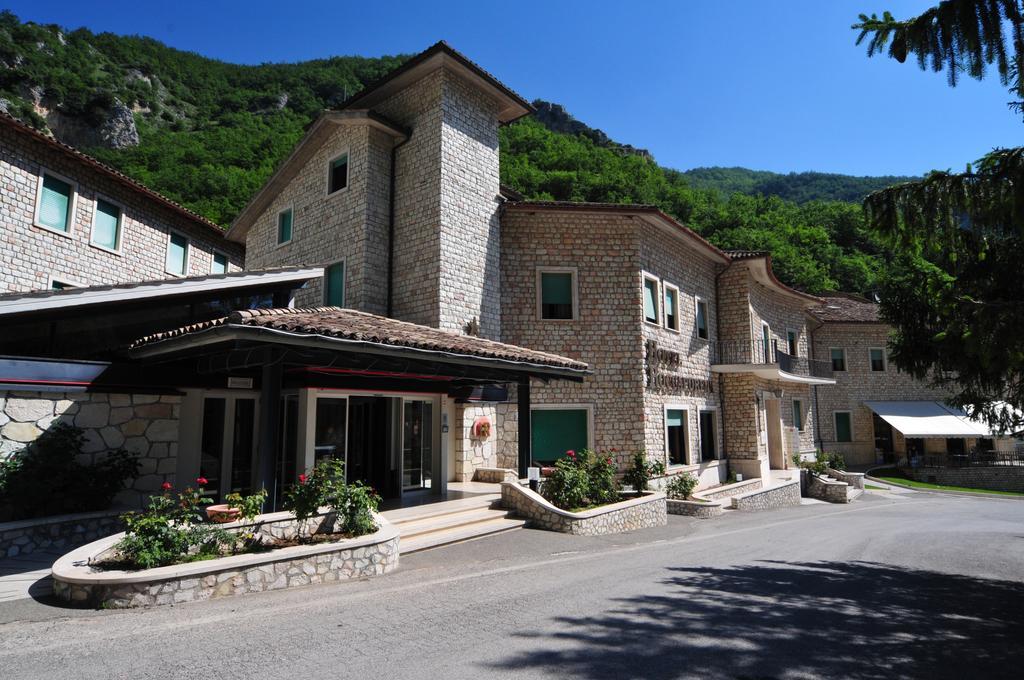 Hotel Roccaporena&Margherita Cascia Esterno foto