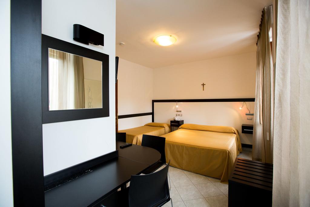 Hotel Roccaporena&Margherita Cascia Esterno foto